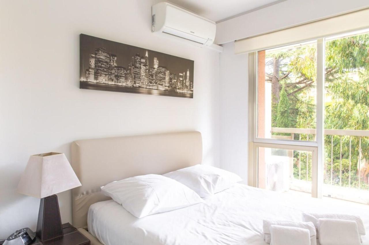 Furnished Air-Conditioned Apartment With Terrace Near The City Center Cannes Zewnętrze zdjęcie